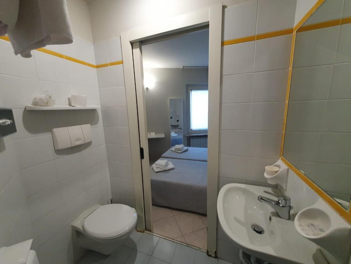 Hotel Cumili Capo di Ponte ภายนอก รูปภาพ