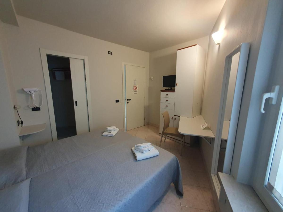 Hotel Cumili Capo di Ponte ภายนอก รูปภาพ
