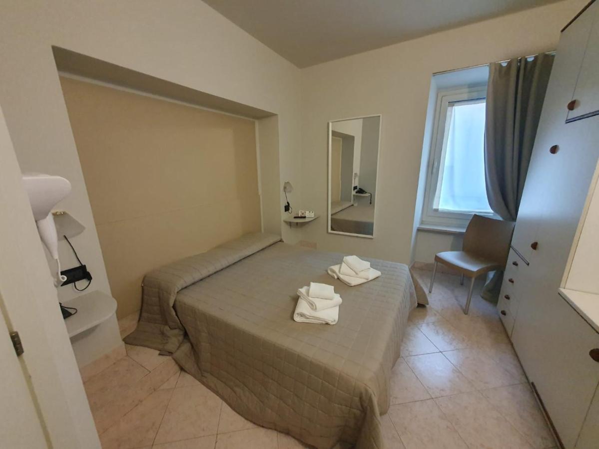 Hotel Cumili Capo di Ponte ภายนอก รูปภาพ