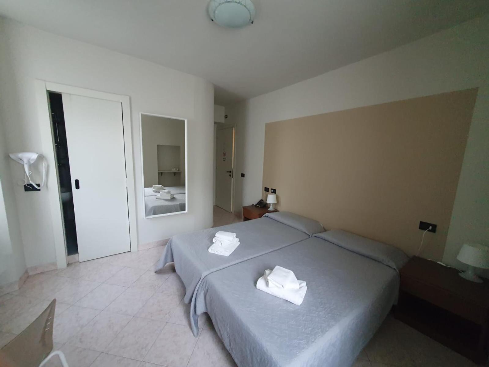 Hotel Cumili Capo di Ponte ภายนอก รูปภาพ