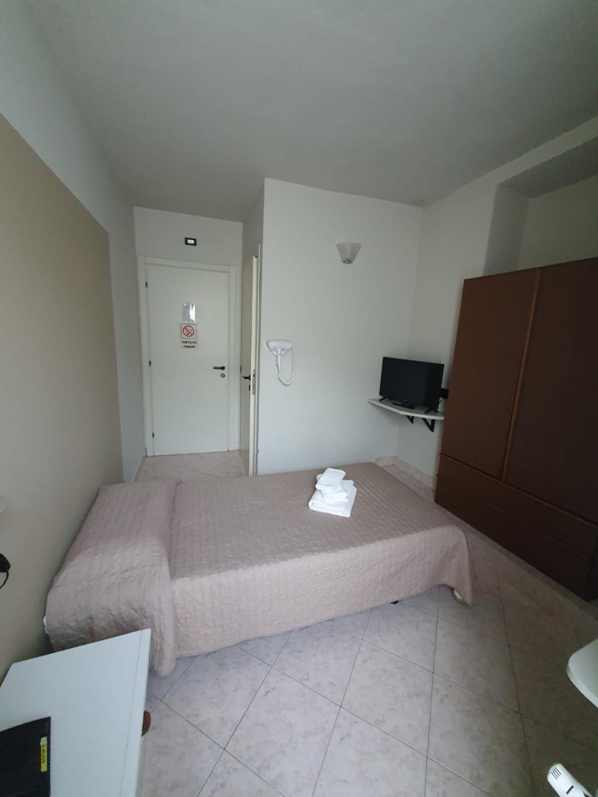 Hotel Cumili Capo di Ponte ภายนอก รูปภาพ